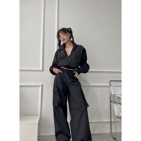 Kool Set - Set áo khoác croptop và quần túi hộp cá tính năng động màu đen