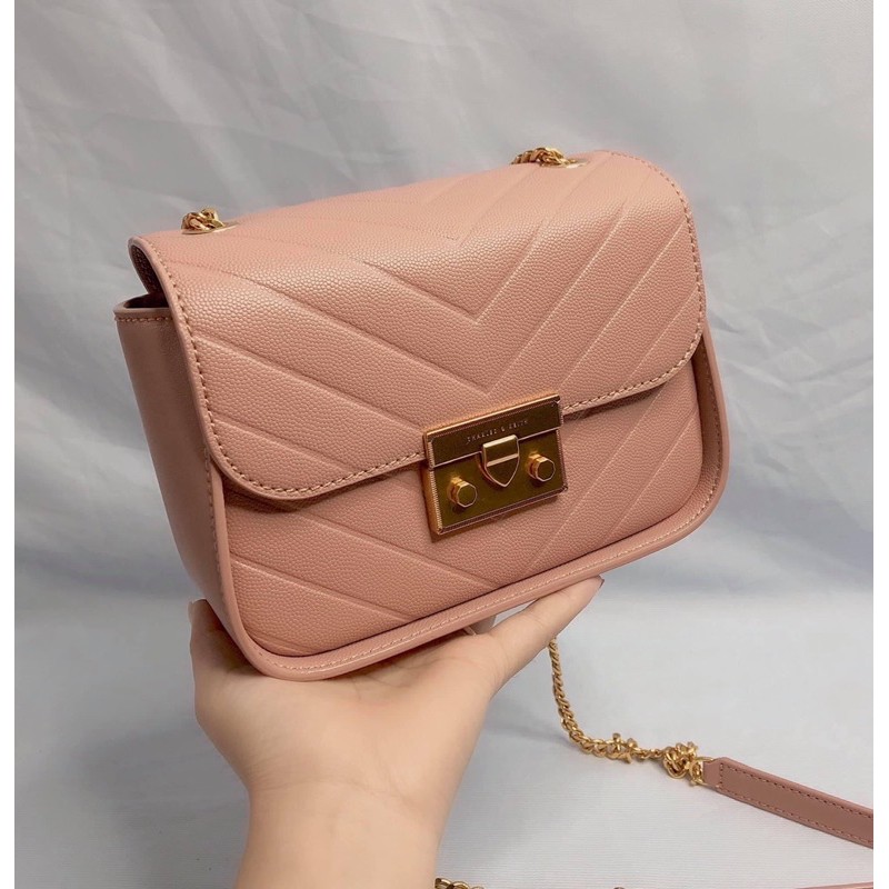 Túi charles and keith auth