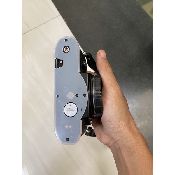 Máy ảnh chụp phim nikon EM