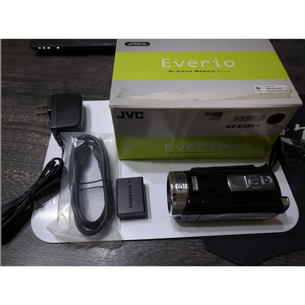 Bán máy quay phim độ nét cao JVC GZ-E355-T