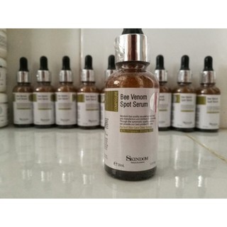 Serum nọc ong hỗ trợ điều trị mun Bee Venom Spot Serum Skindom