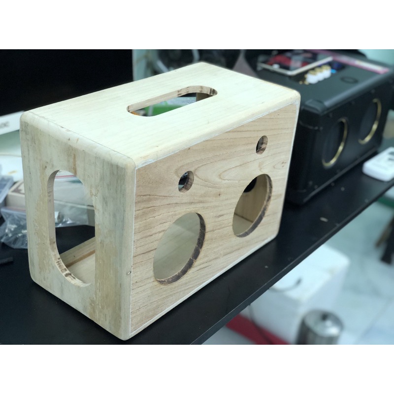 Box loa diy theo yêu cầu khách