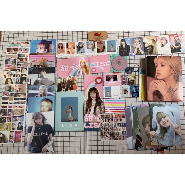 Combo Blackpink photobook Lisa gạt sang xem clip chi tiết