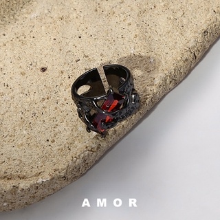 Nhẫn Đính Hôn Đính Đá Ruby Sang Trọng Thời Trang