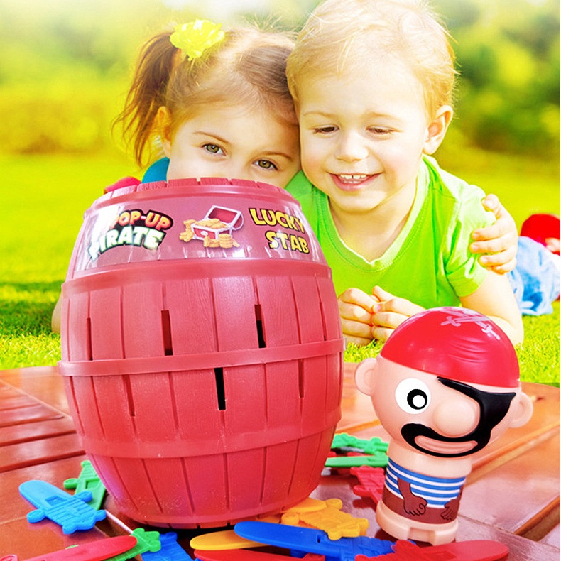 Đồ chơi trẻ em Rút Kiếm Hải Tặc Vui Nhộn Cho Bé