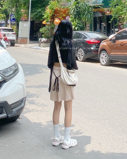 Set áo+quần siêu xinh, nhận hàng có vấn đề liên hệ shop trước khi đánh giá