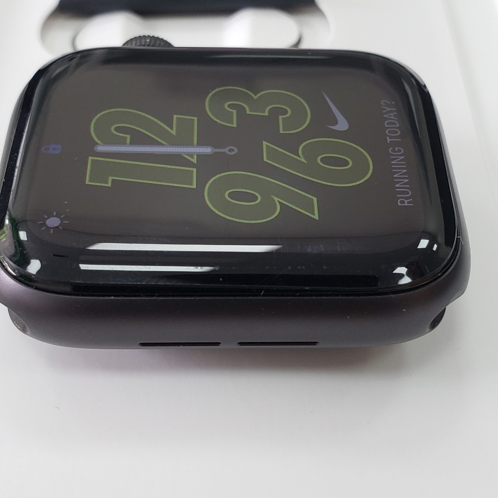 Đồng Hồ Apple Watch Nike Series 5 GPS 44mm