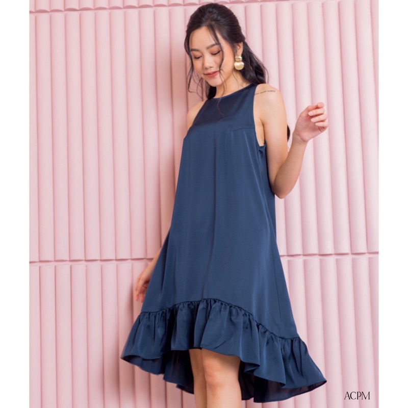 Fis dress / Váy lụa dáng suông