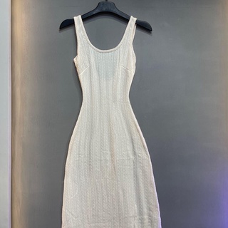 D140 - Đầm body bông lúa hở lưng