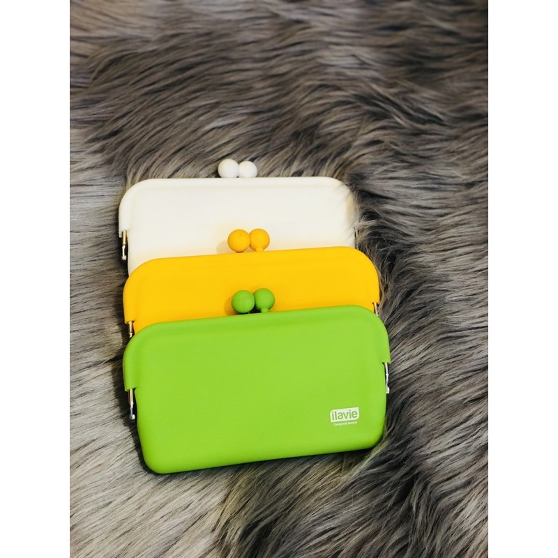 Bóp silicon🔸SALE🔸đựng được các cốc sạc - cáp sạc - tai nghe - rất tiện lợi mang theo bên mình khi đi du lịch