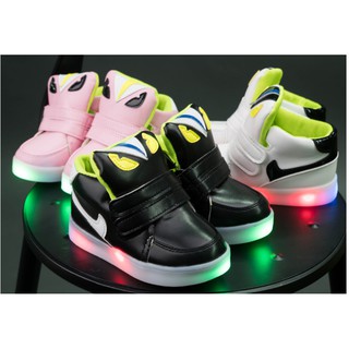 Giày thể thao cổ cao bé trai bé gái có đèn Led size 21 đến 30