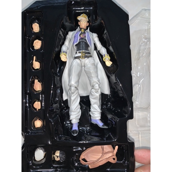 Mô hình có khớp Jotaro - trong Anime JoJo