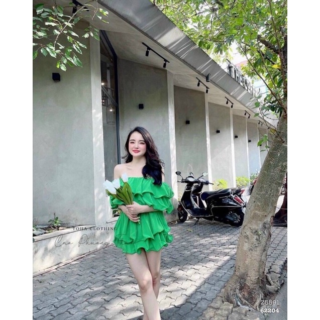 JUMPSUIT BẸT VAI BÈO NGỰC