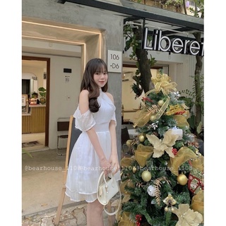 ❤️ Đầm cổ yếm tay