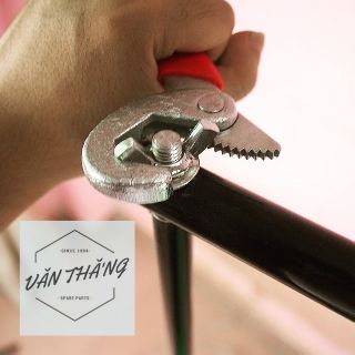 BỘ 2 CỜ LÊ ĐA NĂNG 9-32 HIỆU UNIVERSAL WRENCH