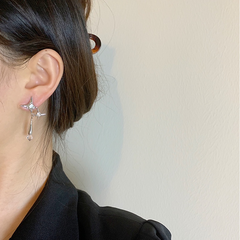 Bông Tai Hình Giọt Nước Đính Đá Thời Trang Sang Trọng