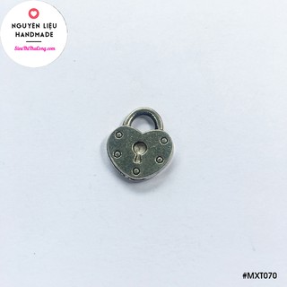 MXT070 - Mặt xi trắng ổ khóa hình tim đặc - Bịch 5 cái/10gr