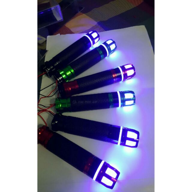 Bao tay gù xoay có đèn Rizoma