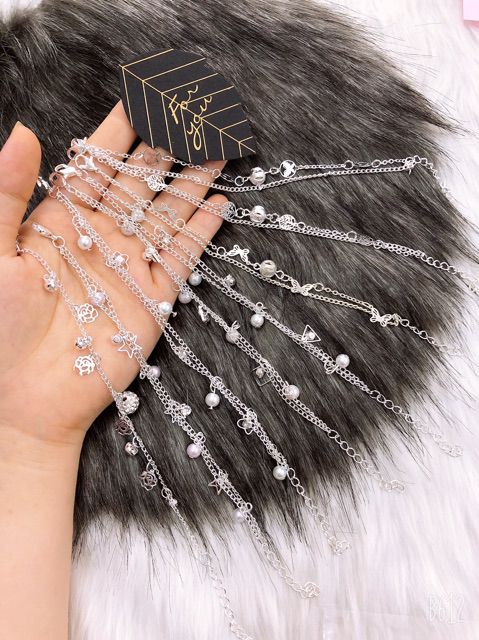 Lắc tay - lắc chân