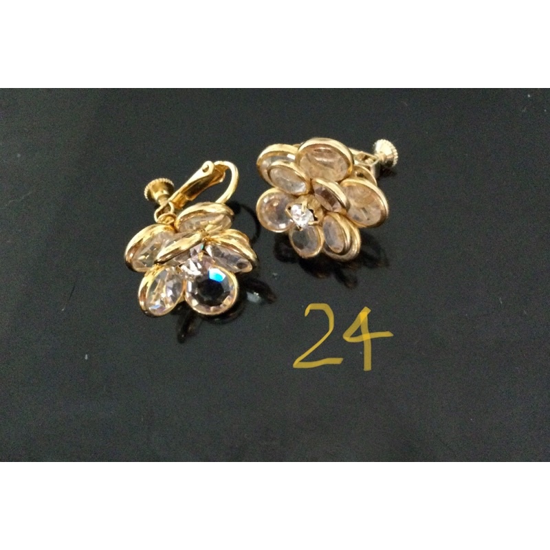 Khuyên tai nụ đính hạt, đá nhiều màu