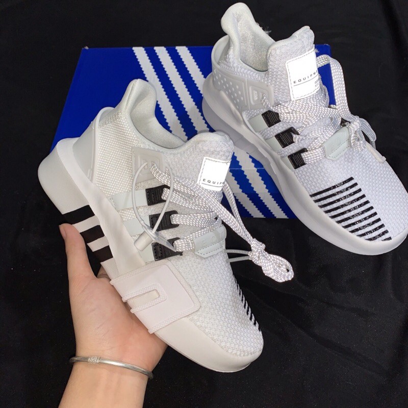 ⚡️𝐅𝐑𝐄𝐄 𝐒𝐇𝐈𝐏⚡️Giày Eqt trắng phản quang full box và bill