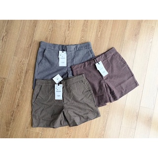 Quần short caro zara