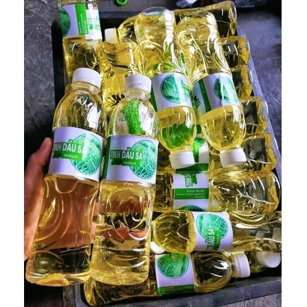 Tinh dầu sả nguyên chất 100%, mường tè- lai châu , đuuỏi muỗi, côn trùng :1 LÍT , 0.5 LÍT