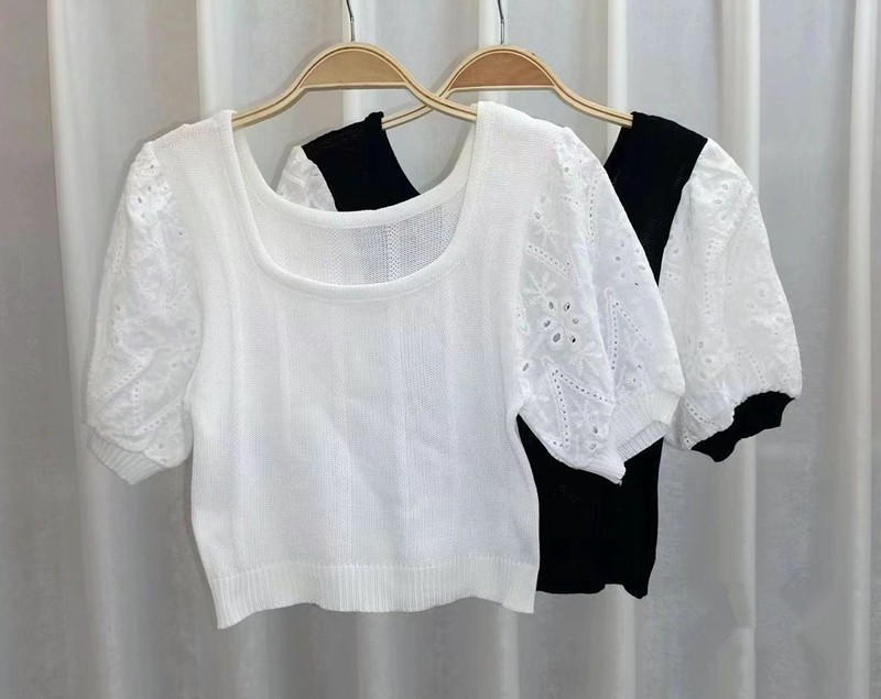 Áo Croptop Cổ Vuông Tay Phồng Thêu Họa Tiết Retro Thời Trang Hè 2021 Cho Nữ