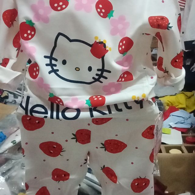 Bộ xuất hàn Size nhí giá sock chỉ có 80k