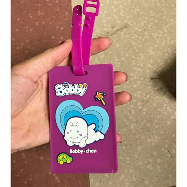 Thẻ hành lý bobby chan.