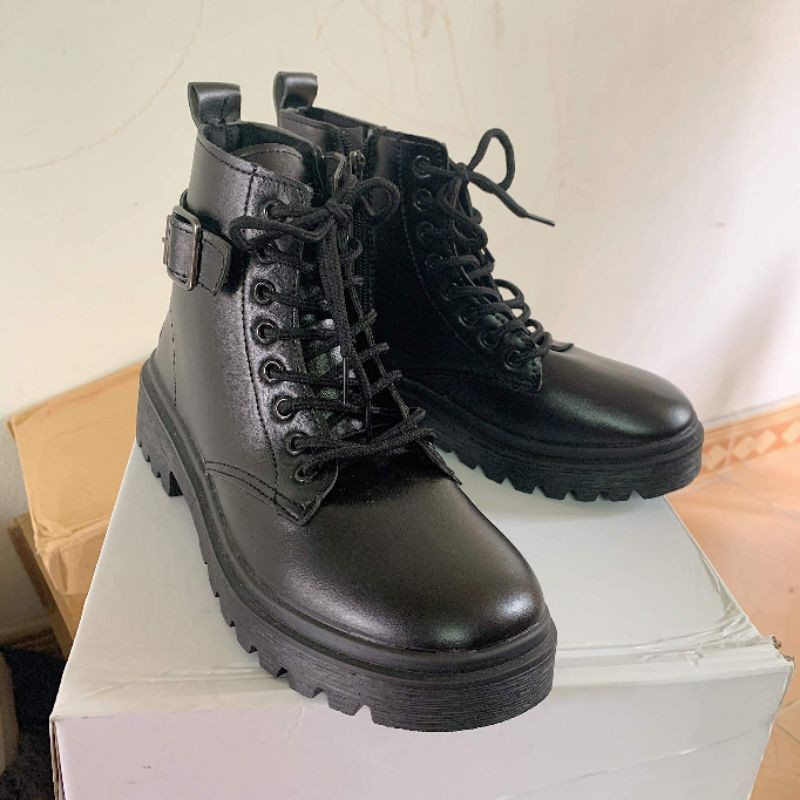 [ Sẵn sz 36 ] Boots Ulzzang chiến binh phiên bản mới nhất dành cho mùa thu đông, hàng quảng châu loại đẹp