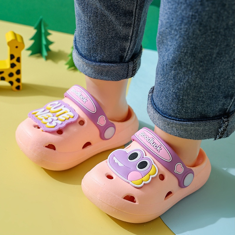 Dép Sandal Đục Lỗ Đi Trong Nhà Tắm Chống Trượt Hình Thú Hoạt Hình Dễ Thương Dành Cho Trẻ Em