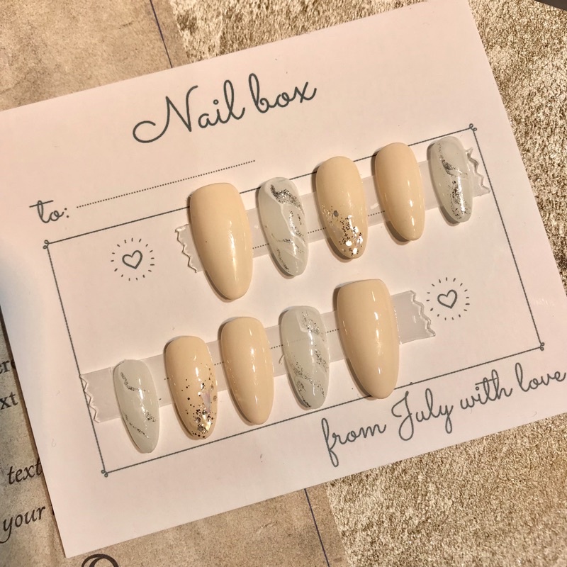 Nail box thiết kế đơn giản dễ thương , móng úp tự gắn julynails.vn nb037