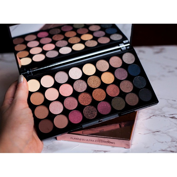 Phấn Mắt Revolution Flawless Ultra 32 Shade and Awesome Eyeshadow Palette