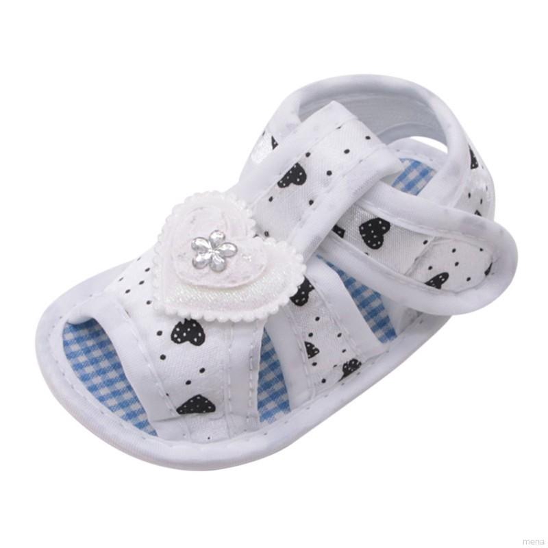 Giày sandal mềm mại thích hợp cho bé gái