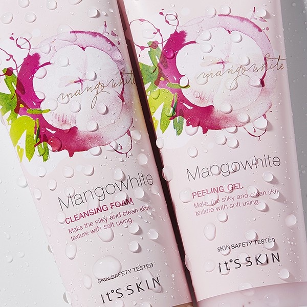 Sữa rửa mặt dưỡng trắng da chiết xuất măng cụt It's Skin MangoWhite Cleansing Foam 150ml