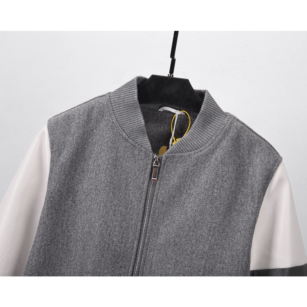 Áo khoác len lông cừu Thom Brow.ne 4-Bar Varsity zip up 809 hàng thiết kế tay áo kẻ sọc cực sang trọng