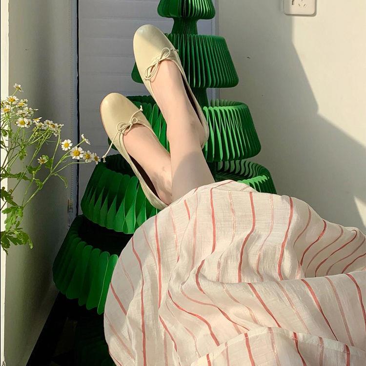 Bộ Trang Phục Hai Mảnh Với Áo Váy Kẻ Sọc Thời Trang Cao Cấp Mùa Hè 2022