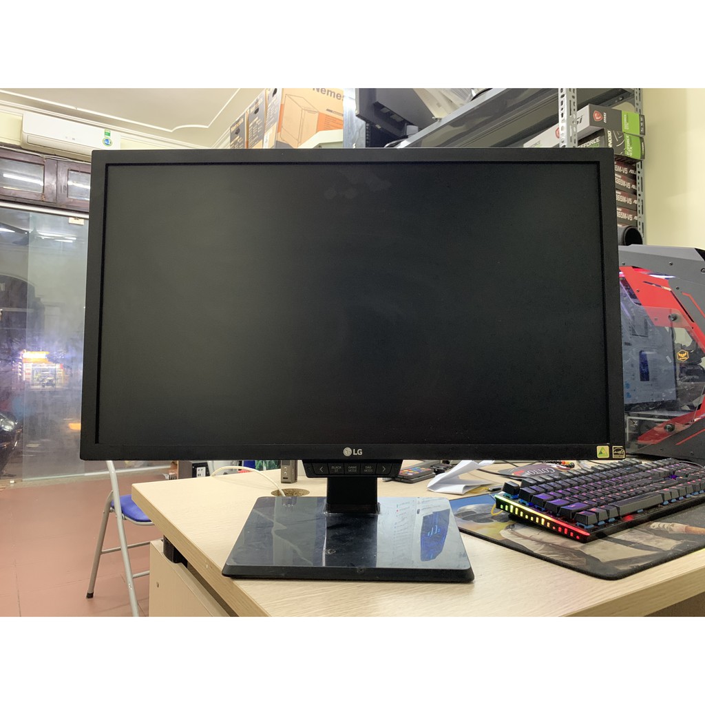 Màn Hình LG 24GM77-B Gaming 144Hz - Chân Hơi
