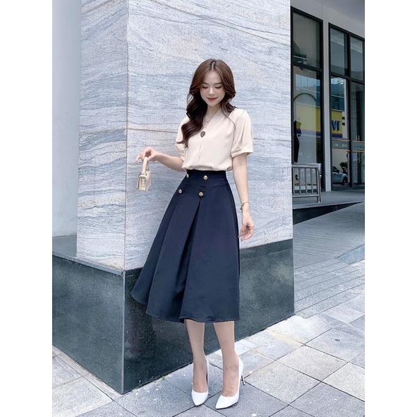 ANU441 - ÁO SƠ MI NỮ GU CỔ V CÚC ĐỒNG LI VAI