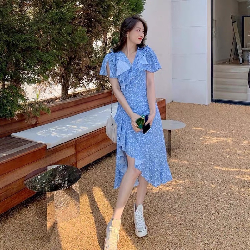 Đầm xanh chấm bi xẻ vạt, váy chấm bi xanh xẻ vạt, váy hoa nhí xẻ vạt