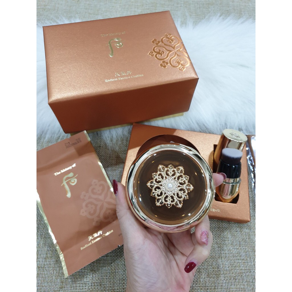Phấn nước Whoo Radiant Essence Cushion SPF50+/PA+++