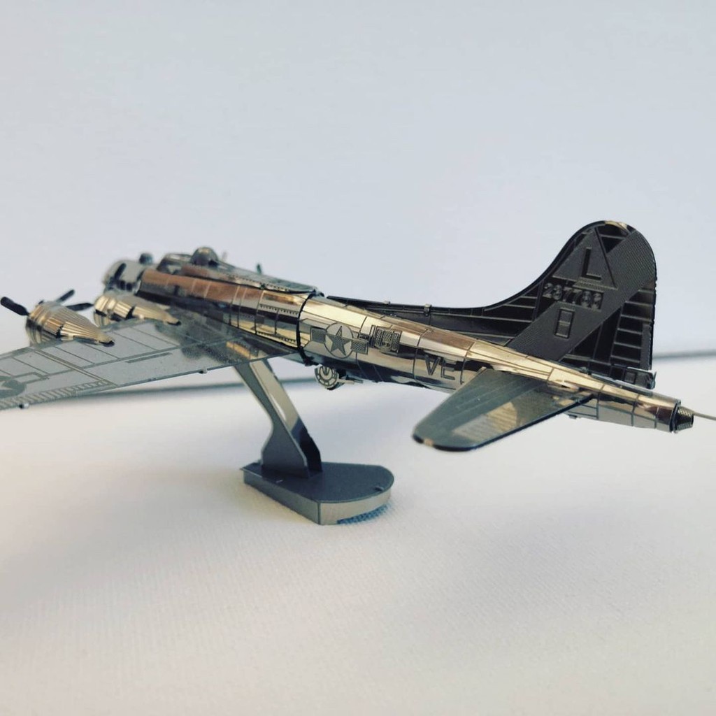 Đồ Chơi Lắp Ráp Mô Hình Thép 3D Pháo Đài Bay B17