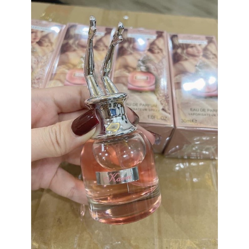 NƯỚC HOA KARRI HOA HẬU | BigBuy360 - bigbuy360.vn