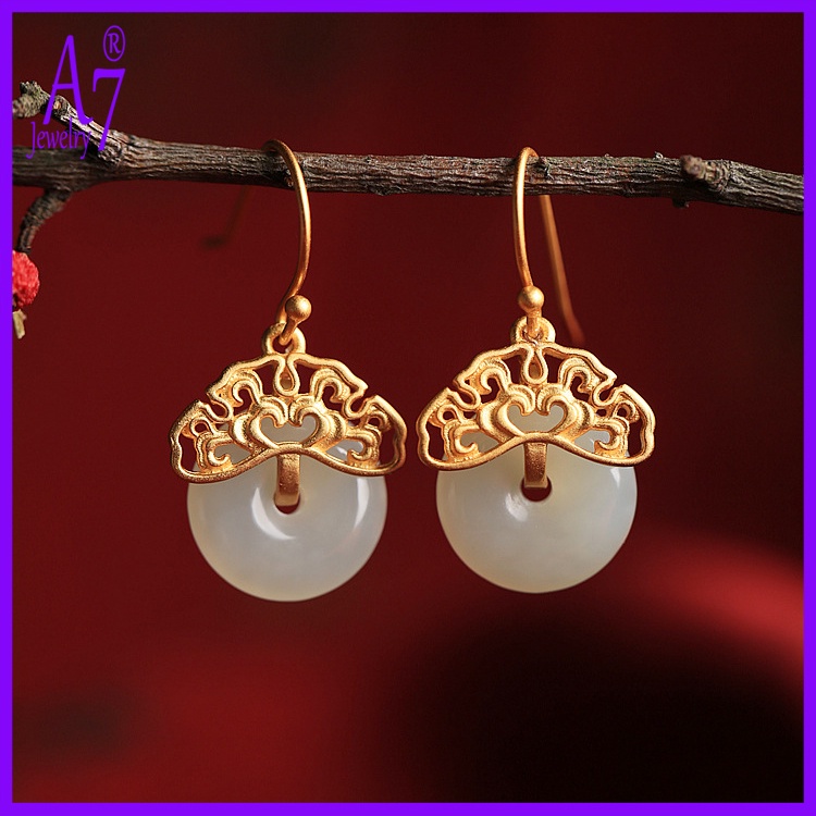 Bông Tai Bạc A7 Đính Đá Ngọc Bích Trắng Phong Cách Retro Trung Quốc