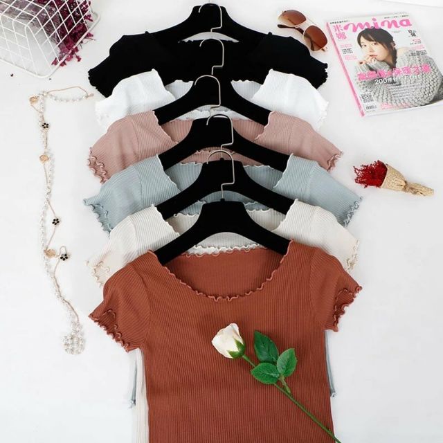 Áo Croptop Kiểu Nữ Thun Gân Len Tăm Trễ Vai Tay Ngắn - AK0041 | bear.story