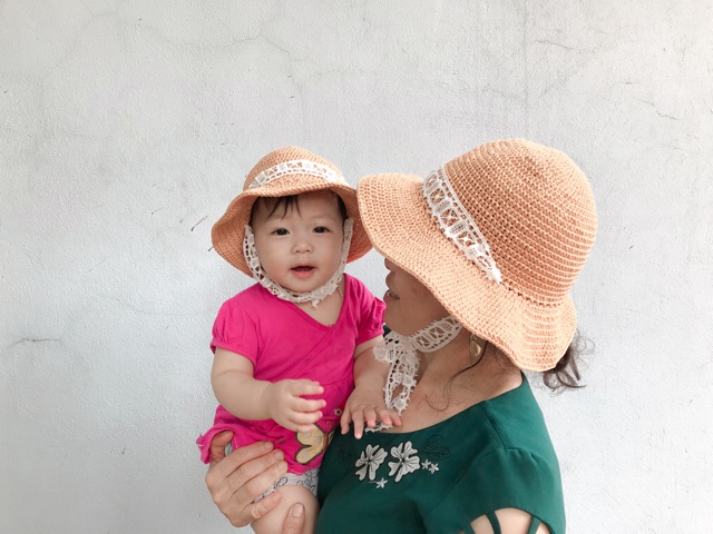 Set mũ mẹ và bé