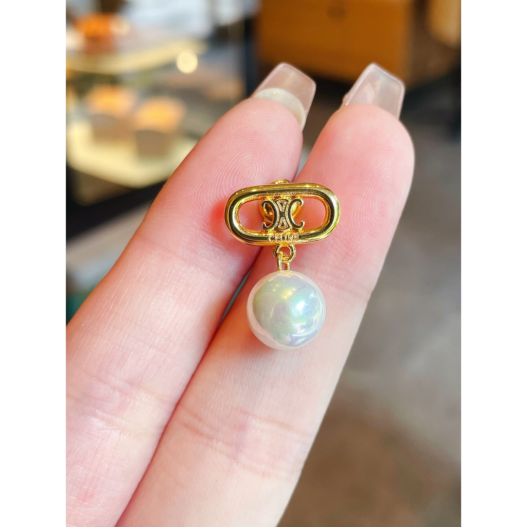 Khuyên Tai Kiểu Dáng Mới Đơn Giản Thời Trang Dành Cho Nữ