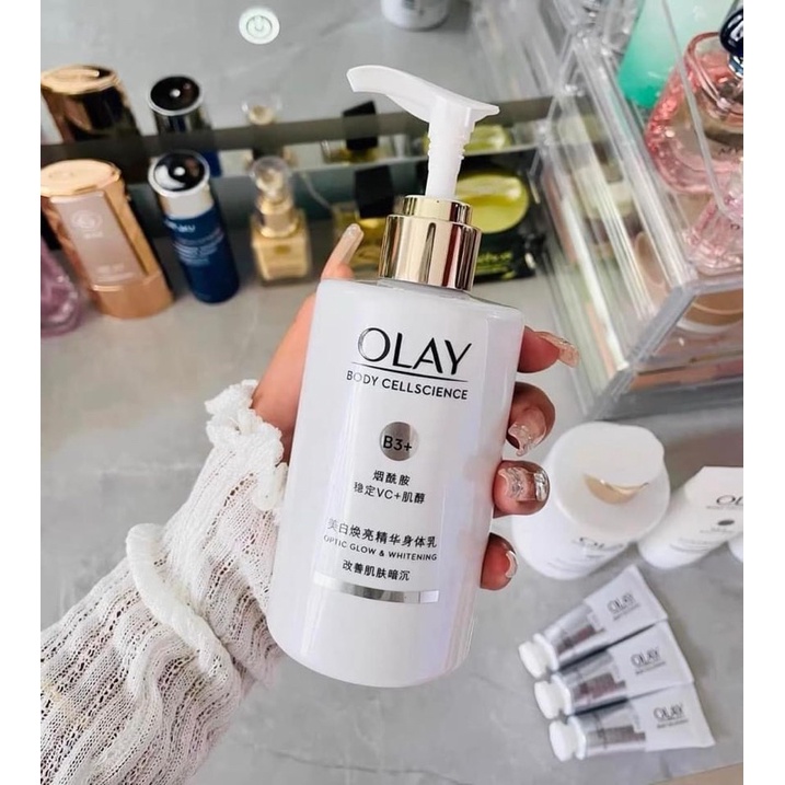 Sữa dưỡng thể Olay Super Bright / Ultra Bright
