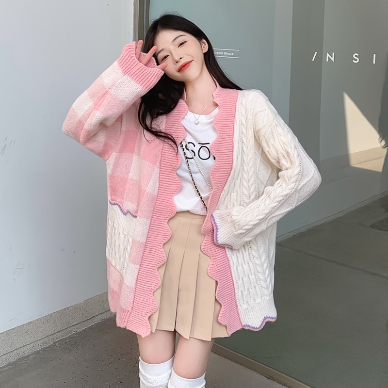Áo khoác len cardigan phối màu điểm họa tiết caro phiên bản Hàn Quốc.